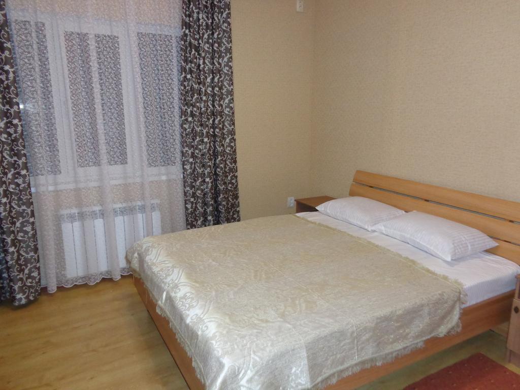 Barin Hotel Saratov Eksteriør billede